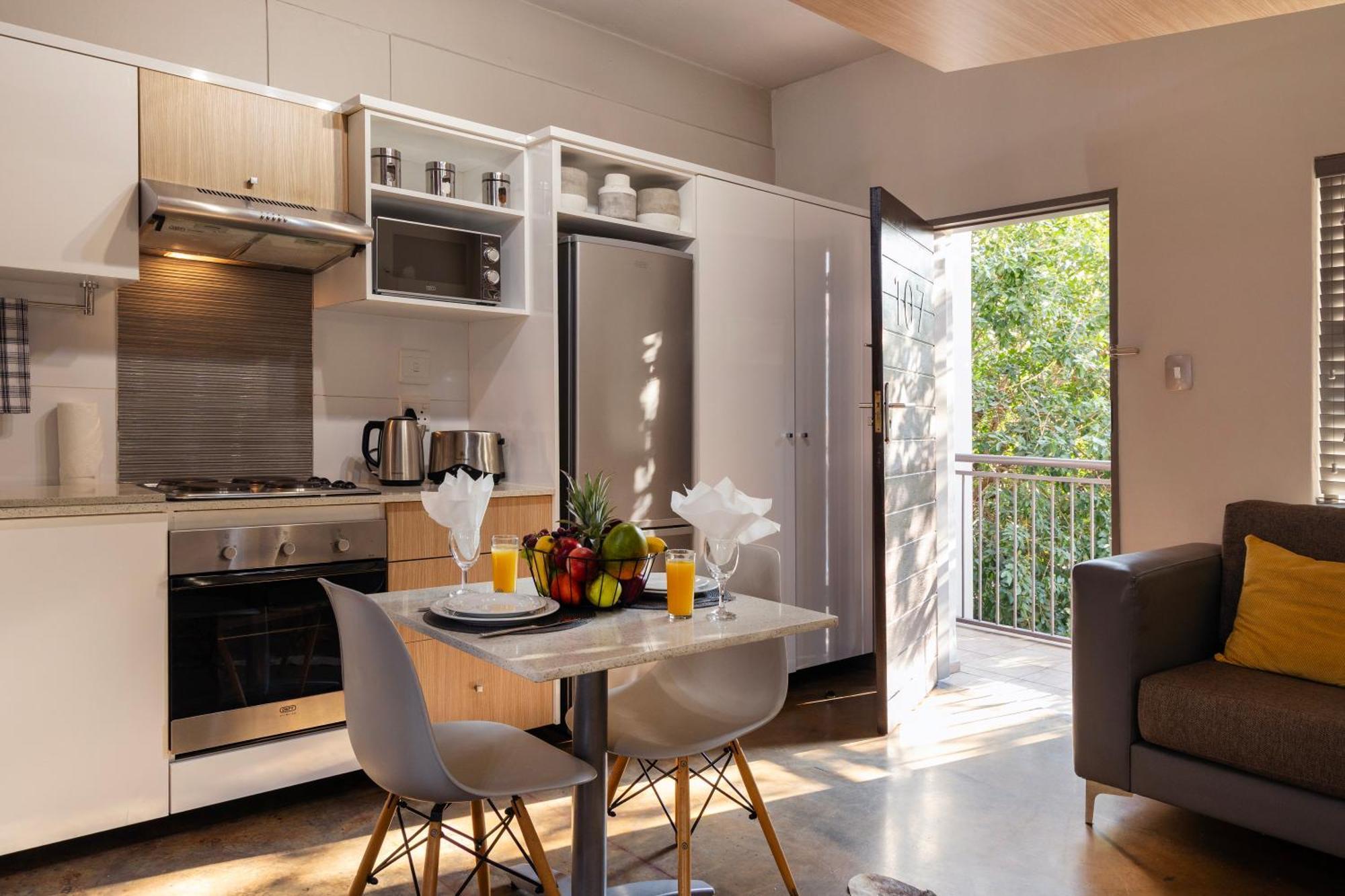 Akanani Apartments Pretoria-Noord Extérieur photo