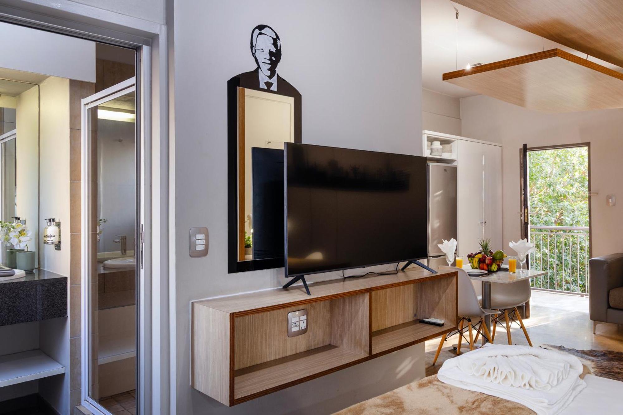 Akanani Apartments Pretoria-Noord Extérieur photo